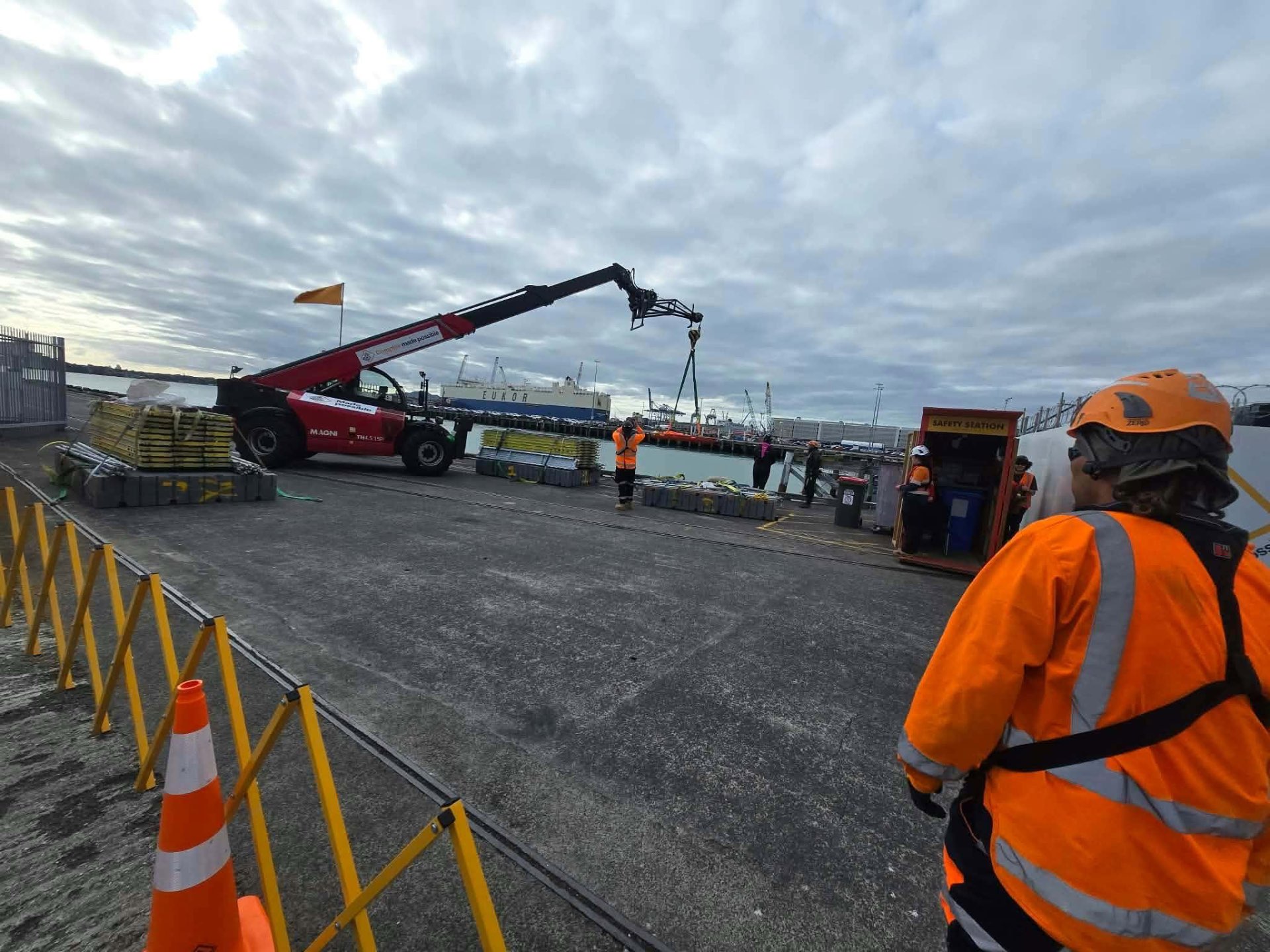 Heavy industrial access rig